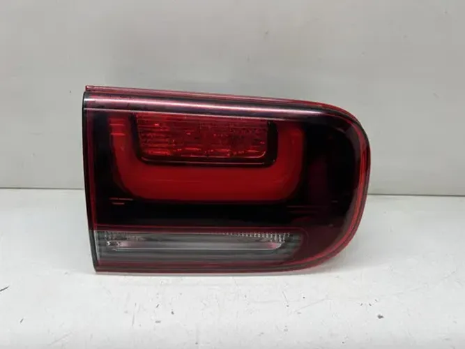 Lanterna Traseira Equerda Tampa Citroen C4 Cactus Esquerdo/motorista Vermelho