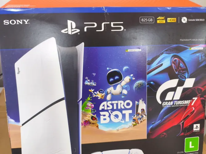 PD 5 MIDIA DIGITAL 825GB COM 2 JOGOS LACRADO COM NOTA E GARANTIA PELO FABRICANTE.