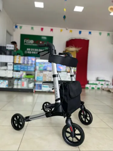 Andador de 4 rodas Totalmente dobrável e portátil