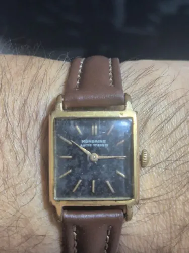 Relógio MONDAINE MECÂNICO ANCRE 17 RUBIS - FUNCIONANDO