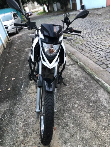 TROCO CROSSER E ASSUMO FINANCIAMENTO DE CARRO