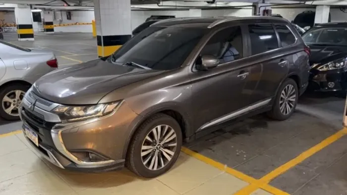 Mitsubishi Outlander HPE-S 3.0 V6 4X4 5P Aut. 2020