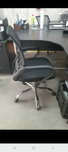 Cadeira com rodízio