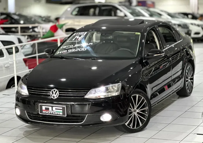 Volkswagen Jetta Highline 2.0 TSI 16V 4P Tiptronic 2014