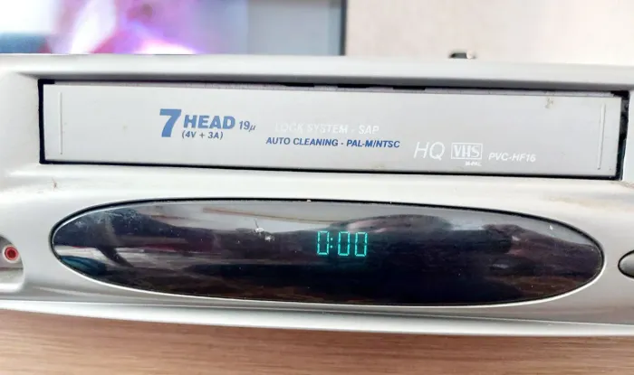 Videocassete Philco PVC-HF16 - 7 head - Palm/NTSC funcionando
