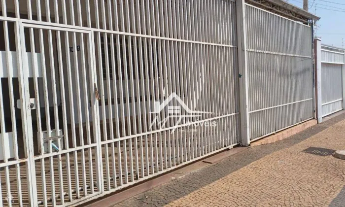 Casa com 3 dormitórios para alugar, 225 m² por R$ 3.672,52/mês - Centro - Sumaré/SP