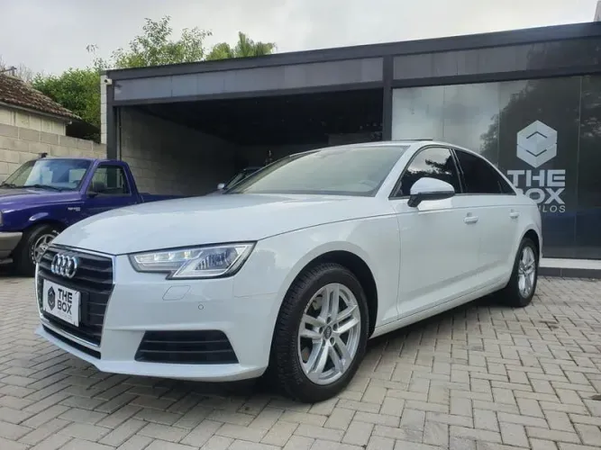 Audi A4 Prestige 2.0 TFSI 190cv S-tronic 2019
