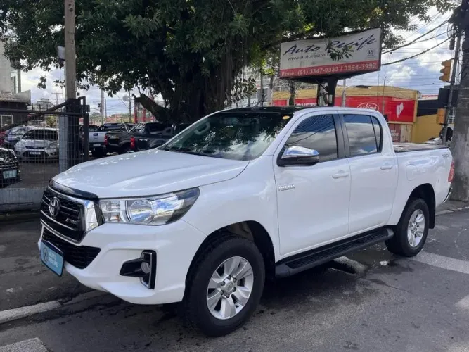 Toyota Hilux CD SR 4X4 2.8 TDI Diesel Aut. 2020