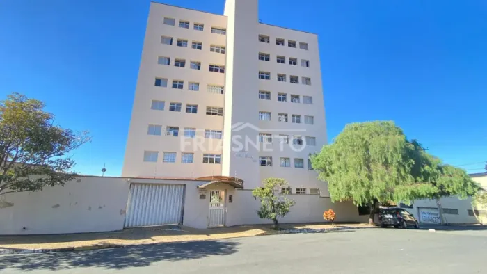 Apartamento para locação no condomínio Edifício Alta Itália proximo a Esalq