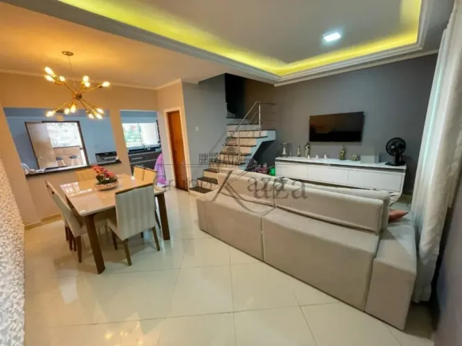 Casa em Condomínio - Residencial Vistta - Jardim Santa Maria - Jacareí - 4 Dormitórios - 1