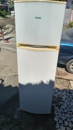 Geladeira Consul Frost Free 330l 110volts funcionando perfeitamente entrego