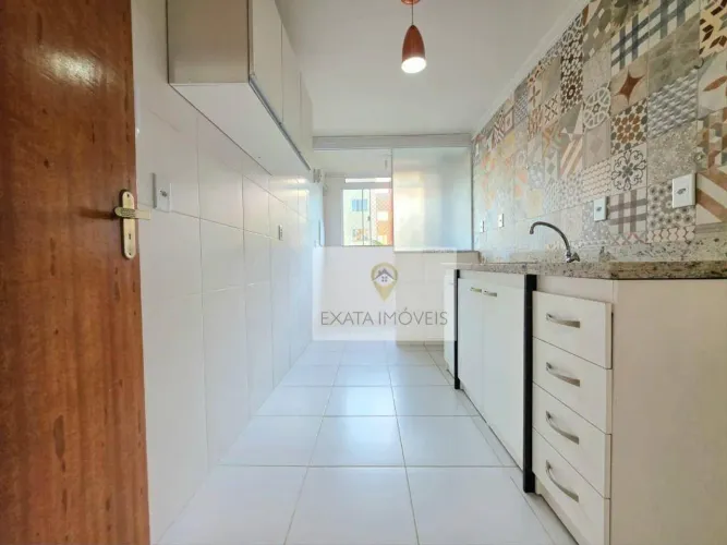 Apartamento 02 quartos com elevador perto da Rodovia, Rio das Ostras/RJ