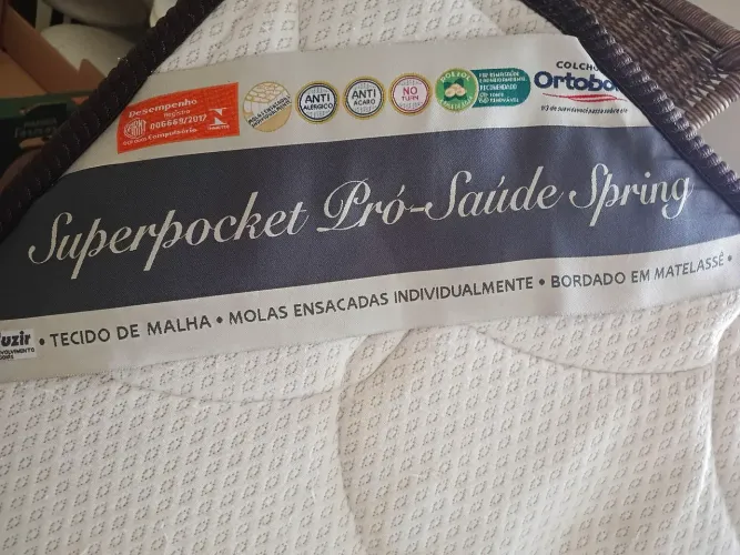 Cama queen