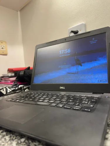 DELL Latitude 3490