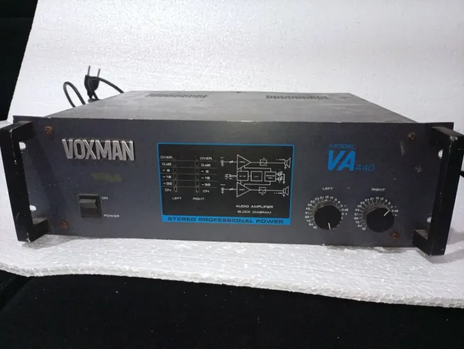 Amplificador voxman vá 440