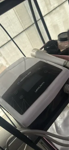 Lipocavitação com Ondas de Choque Medical SAN