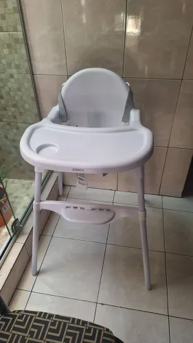 Cadeira de alimentação 