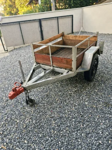CARRETINHA FAZENDINHA NÃO É EMPLACADA .