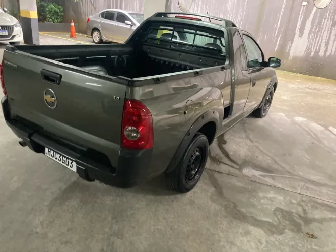 Chevrolet Montana 1.4 8V Conquest Econoflex 2P 2010