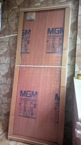 porta pronta lisa 