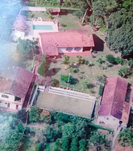 Fazenda/Sítio/Chácara para venda tem 480 metros quadrados com 3 quartos