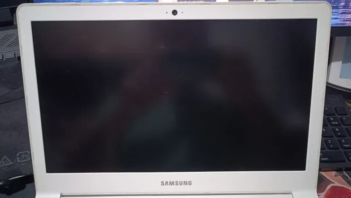 Notebook Samsung ATIV Book 9 Lite
