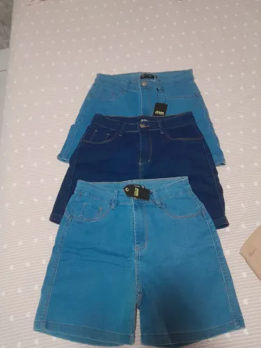 Kit 3 bermudas meia coxa