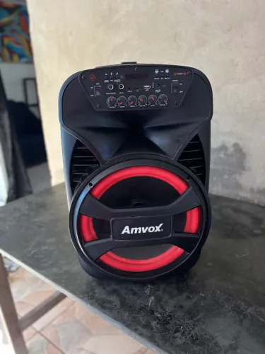 Vendo caixa de som Amvox