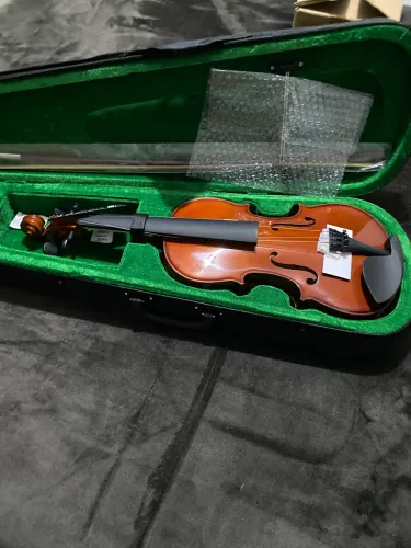 Violino Harmônica 4/4 com arco 700 pra vender rápido