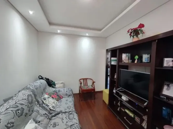Casa · 139m² · 3 Quartos · 3 Vaga-Centro - Cajamar São Paulo