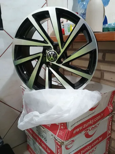 Jogo de rodas R-seven Aro 17x6 4x100 Zk-780 Preto Diamantado Para Gol, Celta, Onix, Palio
