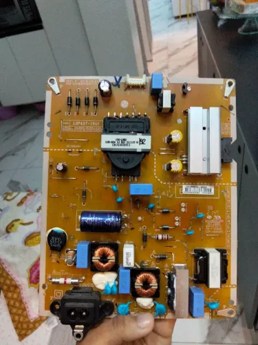 Fonte tv smart LG 43 pol