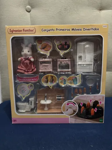 Conjunto primeiros móveis Sylvanian Family