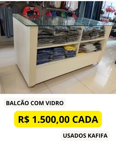 Balcão com Vidro e Divisórias para Lojas
