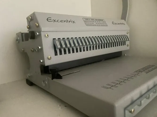 Encadernadora excentrix