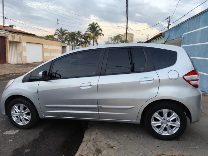 Honda Fit LX 1.4/ 1.4 Flex 8v/16v 5P Mec. 2013