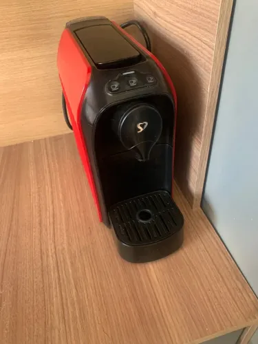 Cafeteira TRES 3 corações