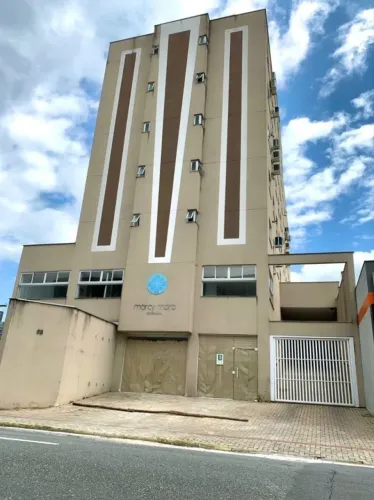 Apartamento com 2 quartos para alugar por R$ 3000.00, 60.00 m2 - CENTRO - JARAGUA DO SUL/S