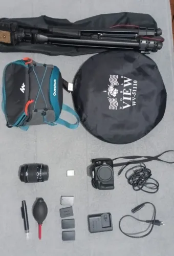 Câmera Fotográfica Cânon SL1