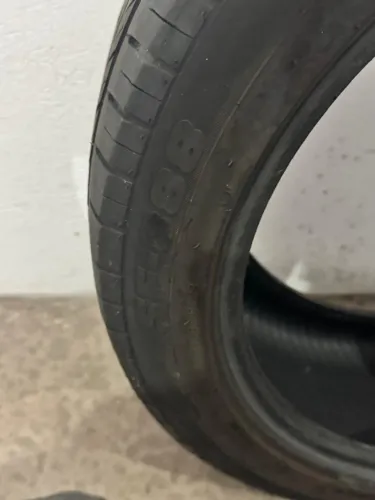 2 Pneus Sunfull 235/45R18