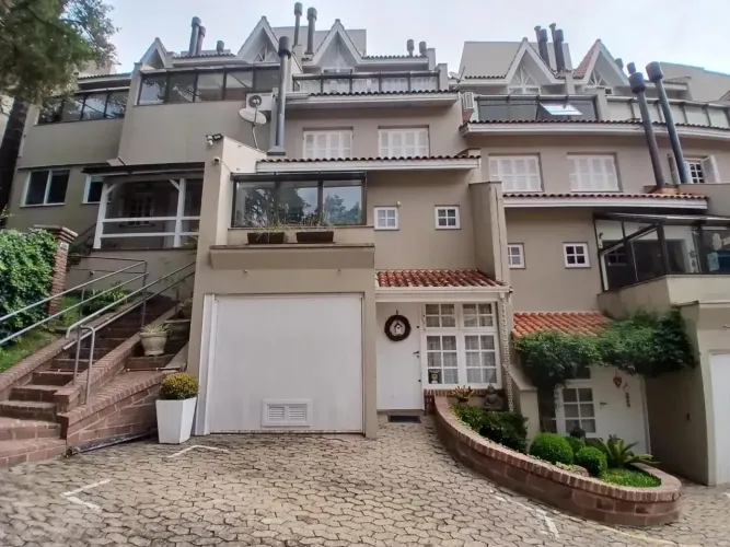 CASA À VENDA EM CONDOMÍNIO VILA SUZANA CANELA