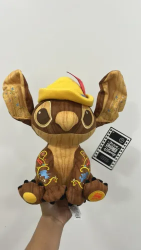 Pelucia stitch crashes disney Pinocchio