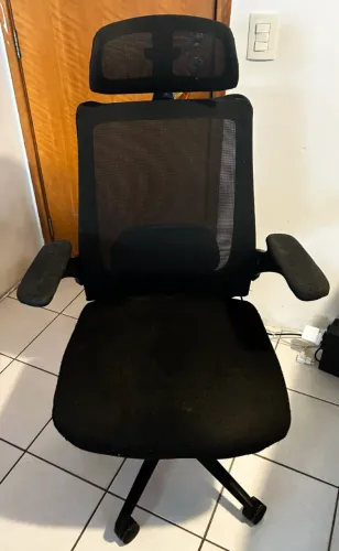 Cadeira de Escritório Flexy Wise Comfy - Tela Mesh | Giratória | Usada