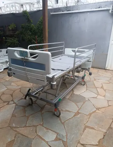 Cama hospitalar elétrica