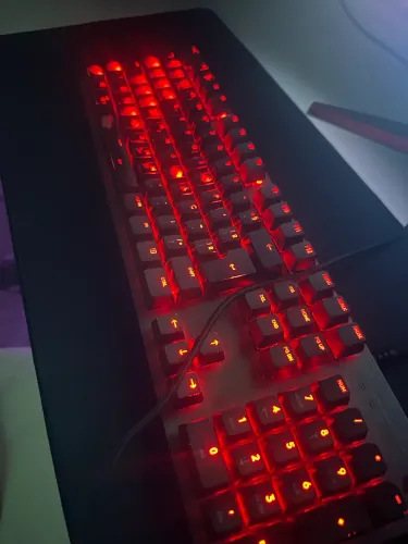 Teclado e mouse gamer - Logitech
