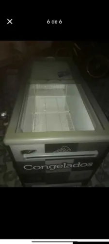 Vende-se está freezer da fricon seme Nova 