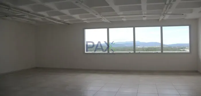 Sala comercial de 57,72m² à venda no Passeio Pedra Branca