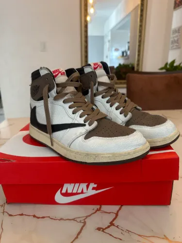Tênis Nike Jordan 