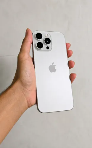 IPHONE 15 PRO MAX 256gb 87% - único dono