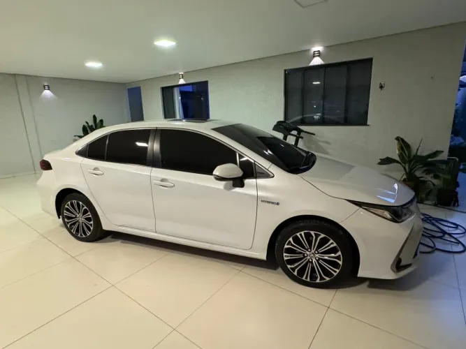 Toyota Corolla Altis Prem. Hybrid 1.8 Flex AUT 2023
